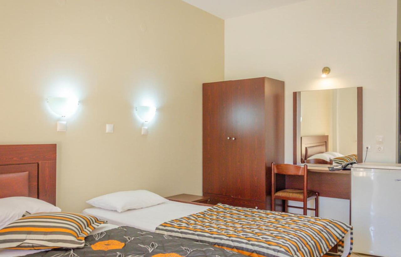 Delfini Hotel Skala Potamia  Bagian luar foto