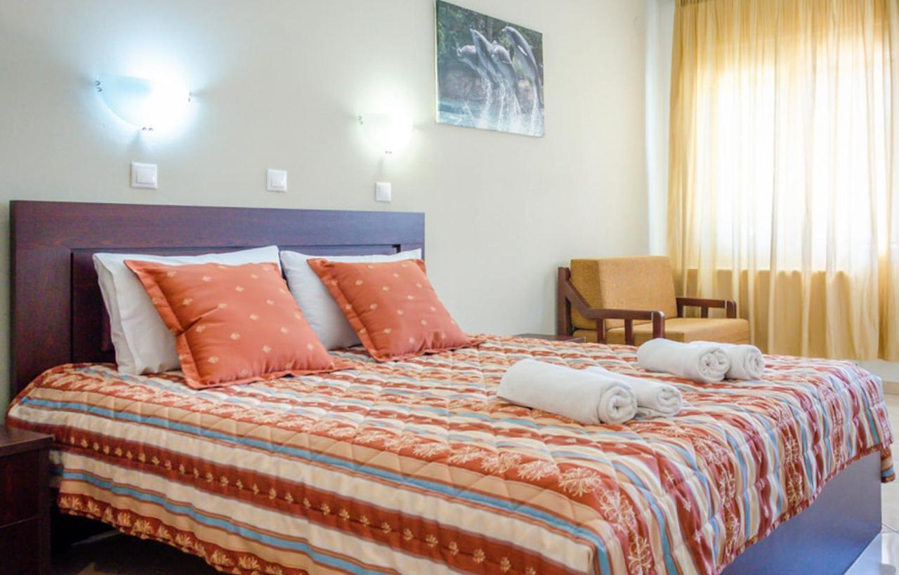 Delfini Hotel Skala Potamia  Bagian luar foto